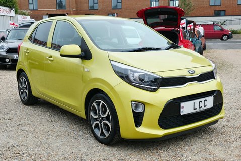 Kia Picanto 1.0 ZEST 5 Door LOOK! 31000 MILES! APPLE CARPLAY! 12