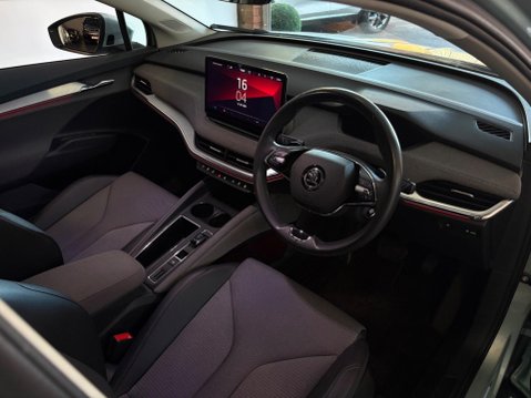 Skoda Enyaq iV 62kWh 60 Auto 5dr 9