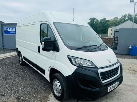 Peugeot Boxer 2.2 Boxer 335 Professional L2H2 Blue HDi 1