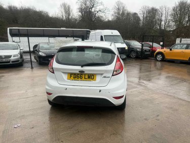 Ford Fiesta BASE TDCI 4