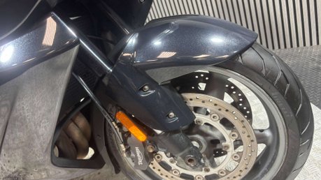 Triumph Trophy 1200 SE 2015 42K FULLY KITTED TOURER MOT COMES SERVICED WARRANTY 25