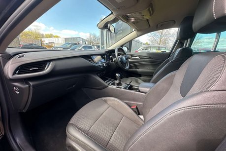 Vauxhall Insignia 1.6 Insignia SRi Nav ecoTec TD 5dr 40