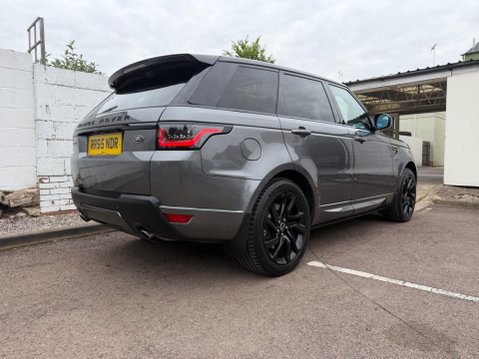 Land Rover Range Rover Sport 3.0 SD V6 HSE Dynamic Auto 4WD Euro 6 (s/s) 5dr 31