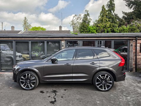 Volvo XC60 2.0 XC60 Ultimate B5 MHEV AWD Auto 4WD 5dr 19