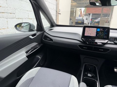 Volkswagen ID.3 Pro Performance 58kWh Family Auto 5dr 39