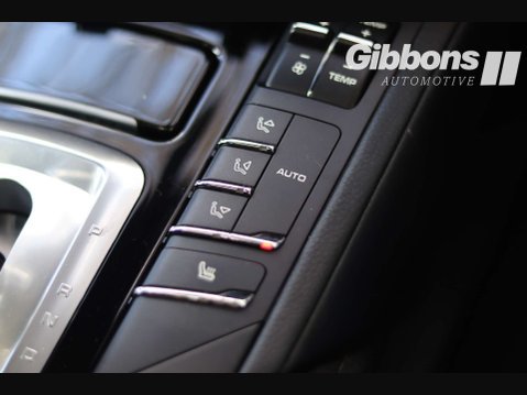 Porsche Cayenne 3.0 Cayenne V6 D Tiptronic S 4WD 5dr 25
