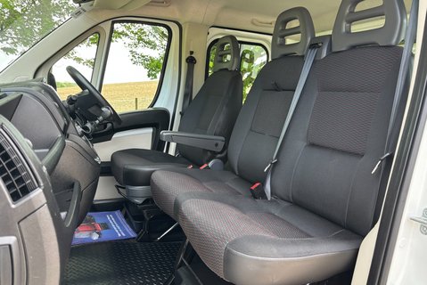 Peugeot Boxer 335 2.2 Hdi 130 ps Crew Cab Tipper - Air Con - Ex MOD 3