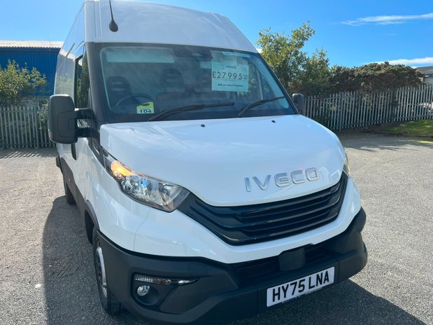 Iveco Daily Daily 35S14A8V H2 2.3 Van 3520L WB Hi-Matic 2