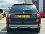Skoda Octavia 2.0 TDI Scout Estate 5dr Diesel DSG 4WD Euro 6 (s/s) (184 ps) 11