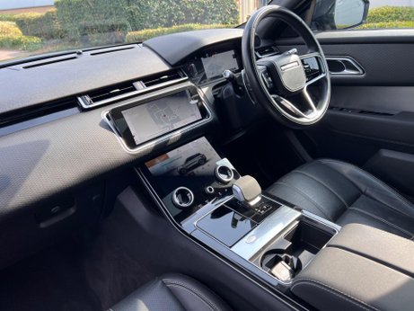 Land Rover Range Rover Velar 2.0 D200 MHEV R-Dynamic SE Auto 4WD Euro 6 (s/s) 5dr 31