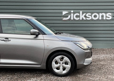 Suzuki Swift MOTION 7