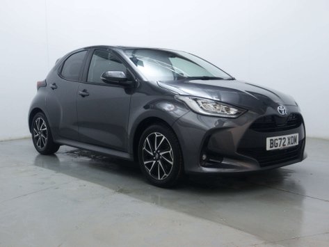 Toyota Yaris 1.5 Yaris Design HEV CVT 5dr