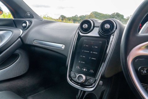 McLaren GT 4.0T V8 Coupe 2dr Petrol SSG Euro 6 (s/s) (620 ps) 16