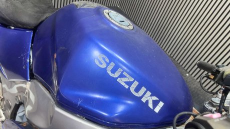 Suzuki RF 1994 RUNNING PROJECT BIKE CLASSIC SPARES OR REPAIR 600CC 7