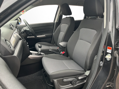 Suzuki Vitara 1.4 Boosterjet 48V Hybrid SZ-T 22