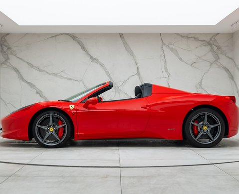Ferrari 458 SPIDER