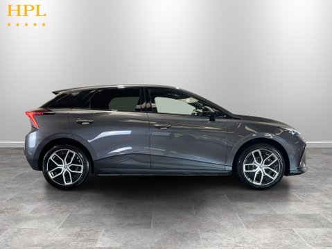 MG MG4 64kWh Trophy Long Range Hatchback 5dr Electric Auto (203 ps) 8