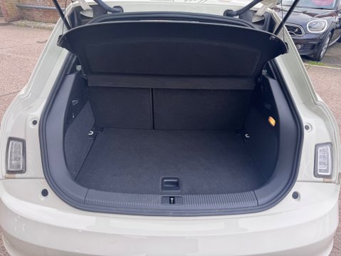 Audi A1 TFSI S LINE 10