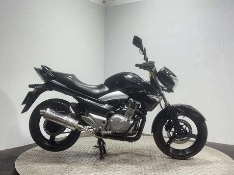 Suzuki Inazuma GW 2015 22K GOOD RUNNING COMMUTER BIKE 250CC MOT RIDES WELL
