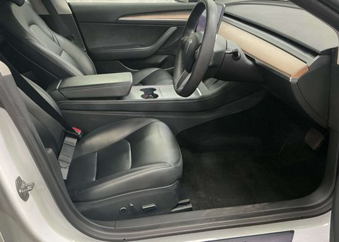 Tesla Model 3 Standard Range Plus Saloon 4dr Electric Auto RWD (241 bhp) 11