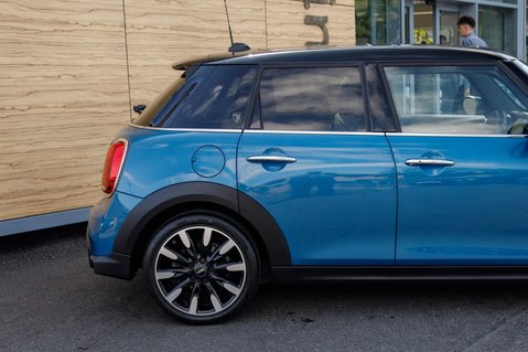 Mini Hatch COOPER EXCLUSIVE 7