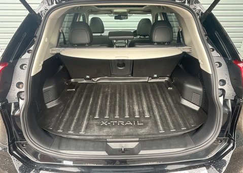 Nissan X-Trail Tekna dci 1.7 4WD 11
