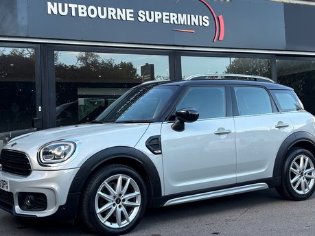 Mini Countryman Cooper 1.5 Petrol Automatic Sport Comfort Plus Navigation 5 door - CARPLAY