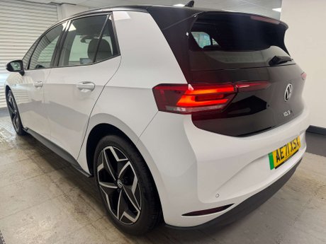 Volkswagen ID.3 ID3 Life 5dr 28