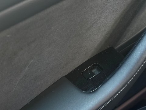 Tesla Model 3 (Dual Motor) Long Range Auto 4WDE 4dr 42