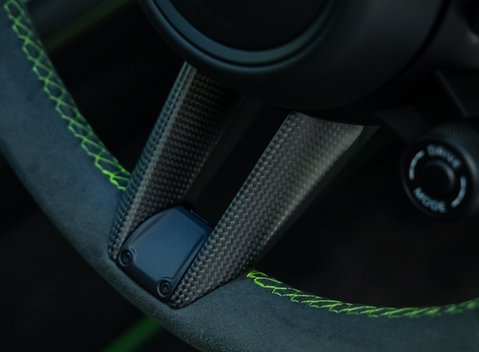 Porsche 911 Turbo S (992) 14