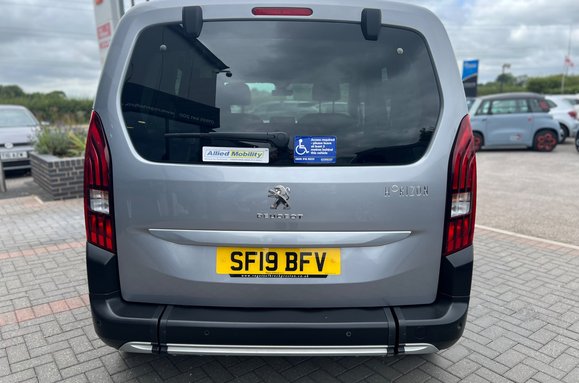 Peugeot Rifter HORIZON RE WAV 9