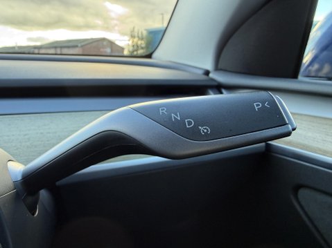Tesla Model Y SUV 5dr Electric Auto RWD (346 ps) 33