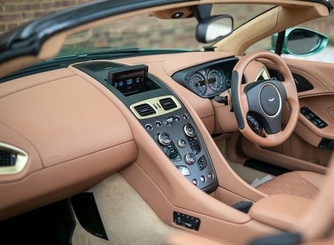 Aston Martin Zagato Vanquish Speedster 15