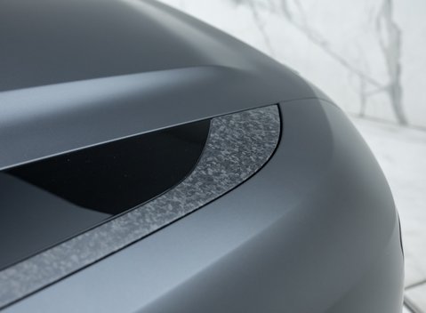 Land Rover Defender OCTA EDITION ONE 42