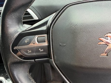 Peugeot 3008 S/S ALLURE 11