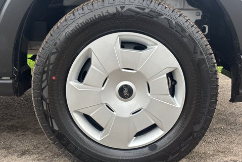 Ford Transit 350 Rwd L3 H3 Trend 130 ps Panel Van - Rear Camera 29