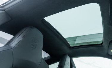 Porsche 911 Turbo S (992) 16