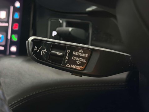 Porsche Taycan Performance Plus 93.4kWh Turbo Saloon 4dr Electric Auto 4WD (680 ps) 55