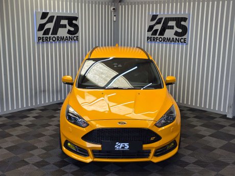 Ford Focus 2.0T EcoBoost ST-3 Estate 5dr Petrol Manual Euro 6 (s/s) (250 ps) 38