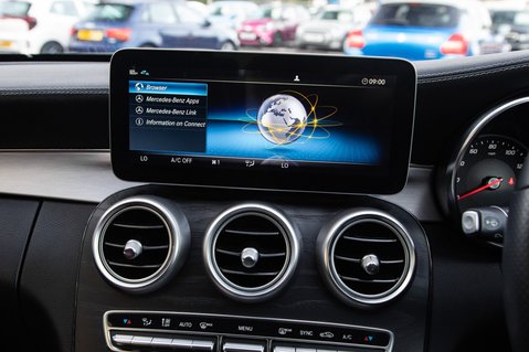 Mercedes-Benz C Class C 200 AMG LINE MHEV 27