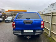 Toyota Hilux 2.8 INVINCIBLE X 4WD D-4D DCB AUTOMATIC 5