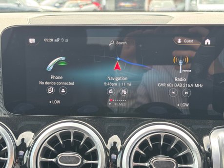 Mercedes-Benz GLB GLB 220 D 4MATIC AMG LINE PREMIUM PLUS 22