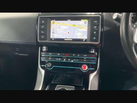Jaguar XE 2.0 XE R-Sport D Auto 4dr 18