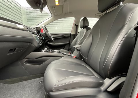 MG MG5 61KWH EXCLUSIVE 14