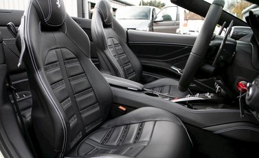 Ferrari California T 14