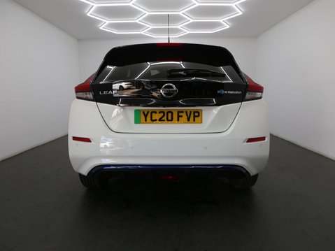 Nissan LEAF 40kWh Tekna Auto 5dr 6