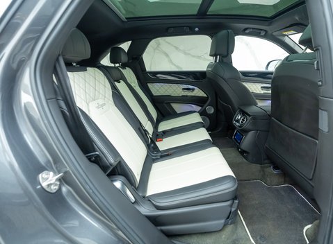 Bentley Bentayga V8 First Edition 16