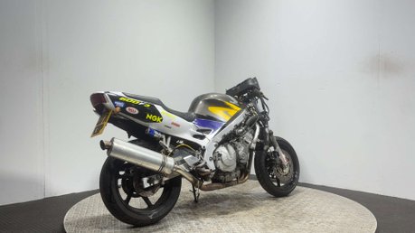 Honda CBR F 1995 49K PROJECT BIKE SPARES OR REPAIR 600CC 2