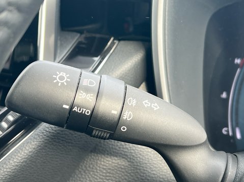 Suzuki Swace MOTION 31