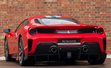 Ferrari 488 Pista 3
